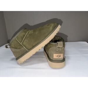 Ugg Classic Ultra Mini Suede Shearling Ankle Boots 7 Moss Olive Green Excellent